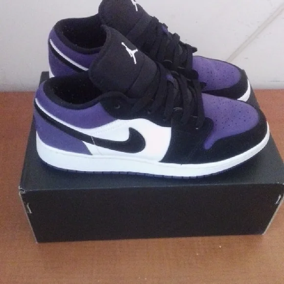 Black and Purple Low Air Jordan 1 - Picture 5 of 5
